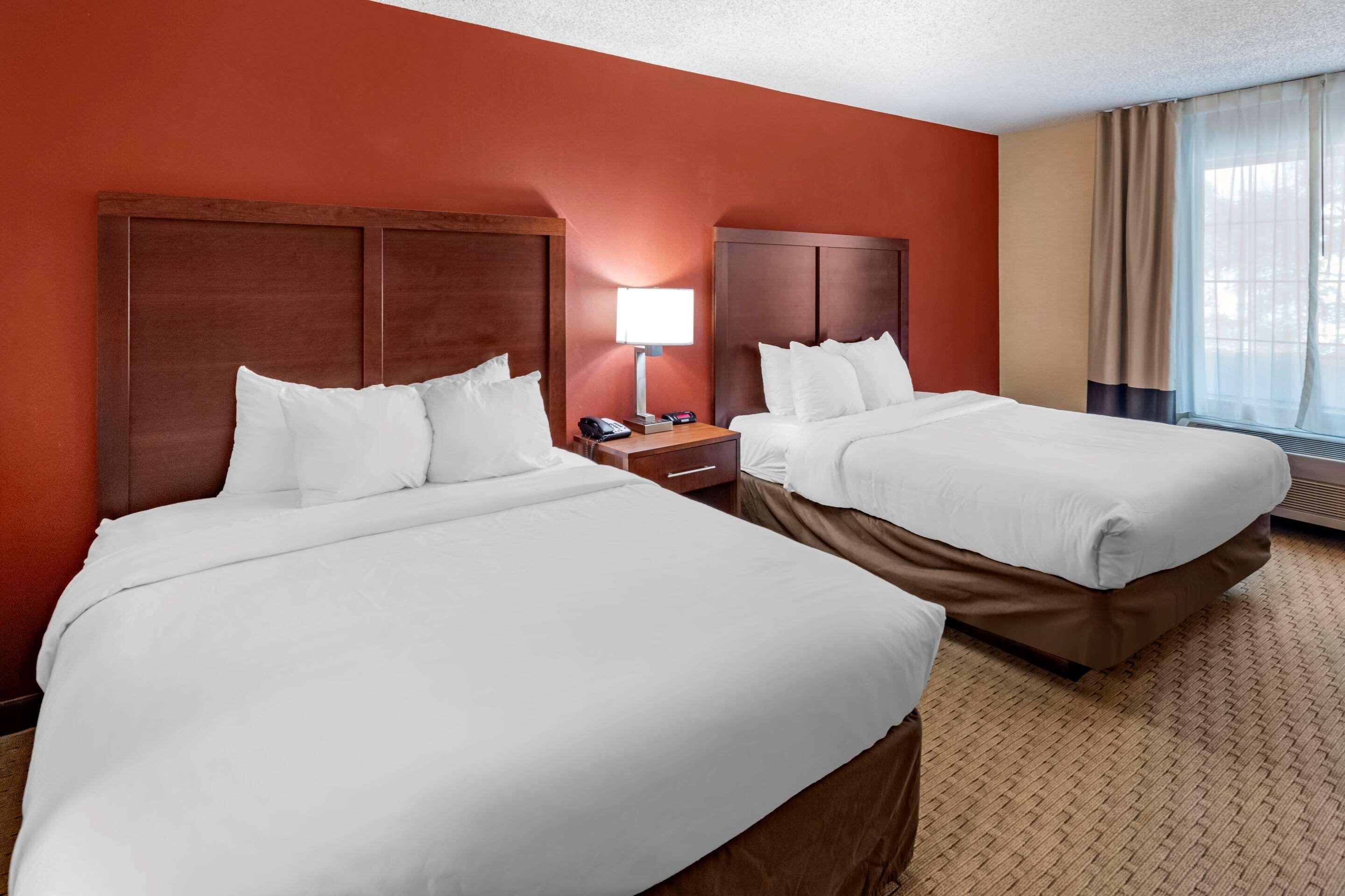 Comfort Inn Редуд Сити Екстериор снимка