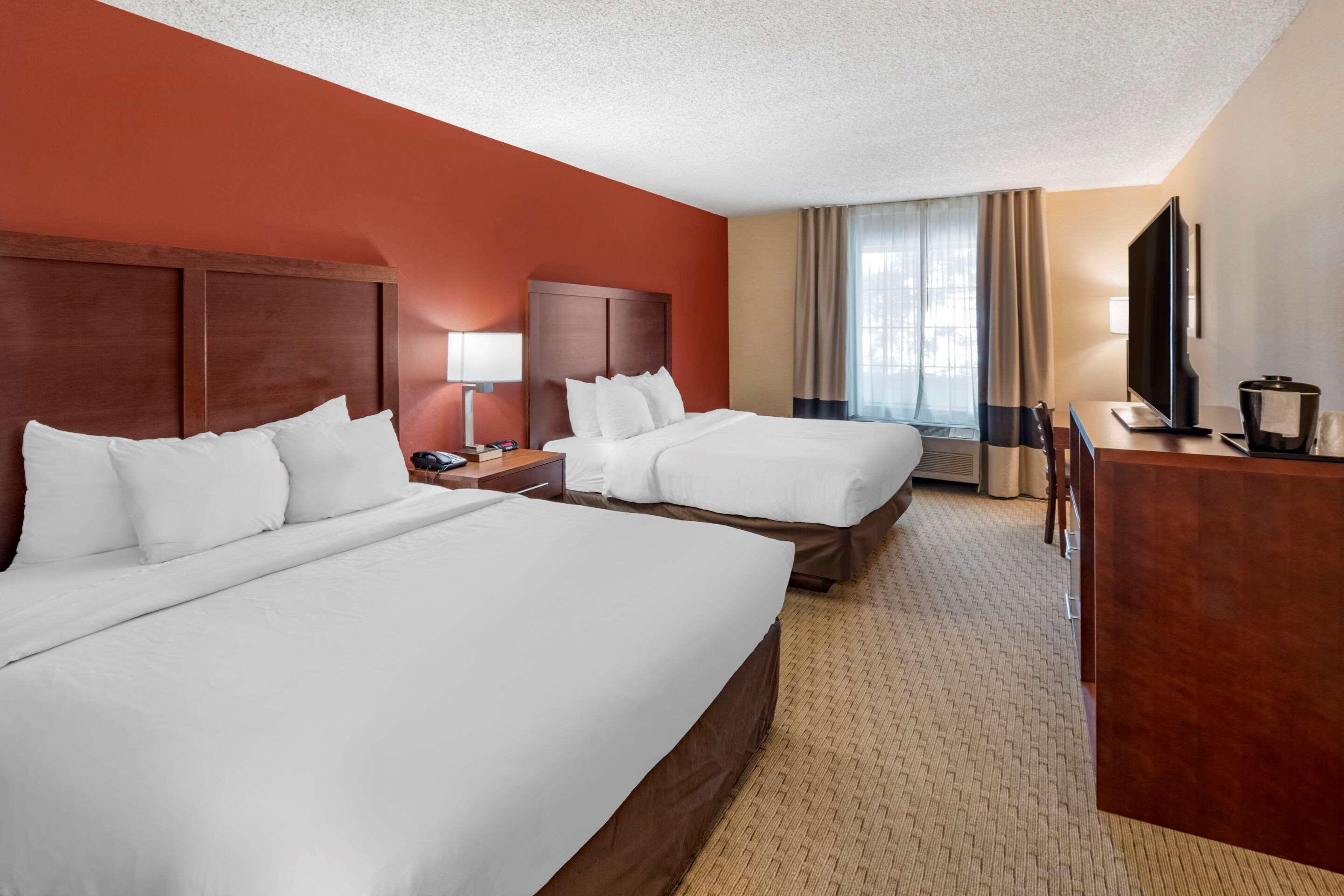 Comfort Inn Редуд Сити Екстериор снимка